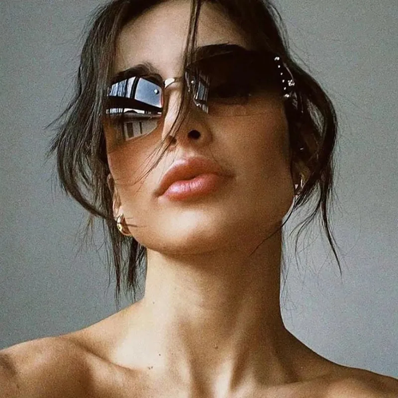 新作レディースサングラス、高級ブランドデザイン、ファッショナ - Designer Sunglasses のレビューと価格