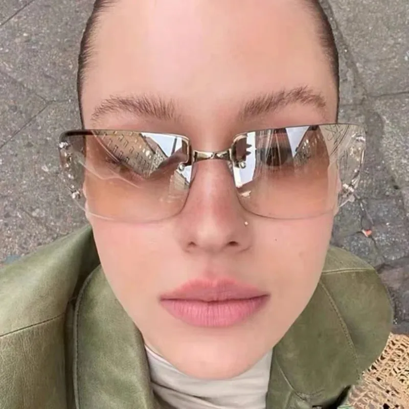新作レディースサングラス、高級ブランドデザイン、ファッショナ - Designer Sunglasses のレビューと価格