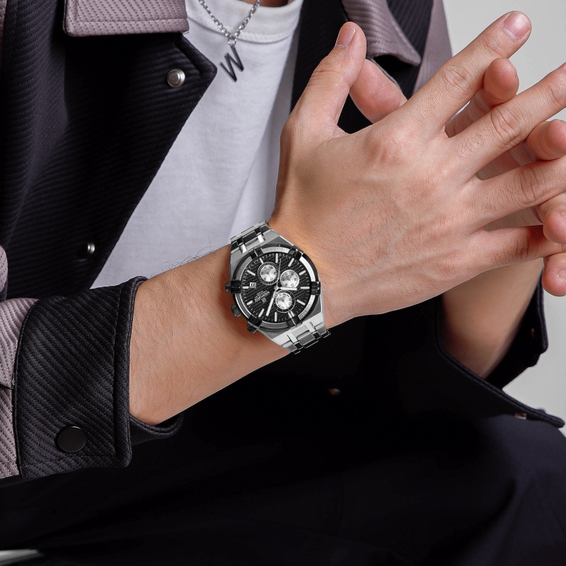 NAVIFORCE メンズ クォーツ クロノグラフ 腕時計  - Luxury Watch Men のレビューと価格