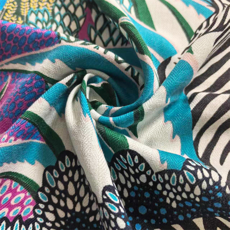 POBING シルクカシミヤスカーフ女性カールスクエアスカー - Cashmere Scarf のレビューと価格