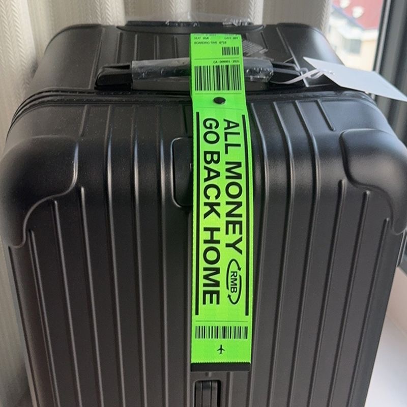 スーツケース用の荷物タグ、あなたのバッグには使えない 旅行用 - Travel Luggage Set のレビューと価格