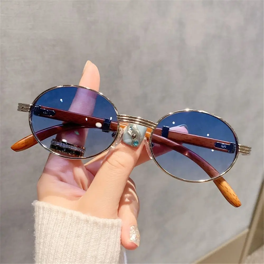 ファッション性の高い、小ぶりのフレームのヴィンテージ風ラウン - Sunglasses Uv400 のレビューと価格