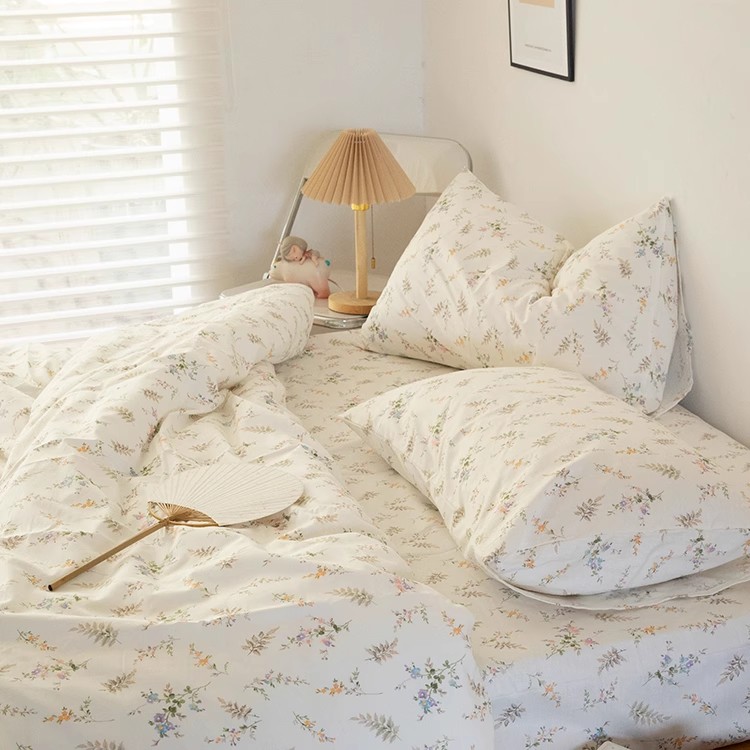 INS フレッシュパストラルフローラル寝具セット 女の子用  - Silk Pillowcase のレビューと価格
