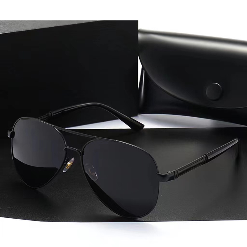 高級感あふれるメンズ偏光メタルサングラス。運転用としても最適 - Designer Sunglasses のレビューと価格
