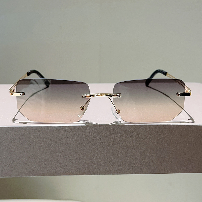 ファッション性の高い、フレームのない長方形のサングラス。男性 - Sunglasses Uv400 のレビューと価格
